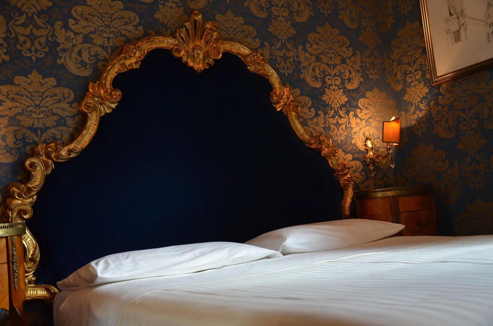 רומא Hotel Des Epoques מראה חיצוני תמונה
